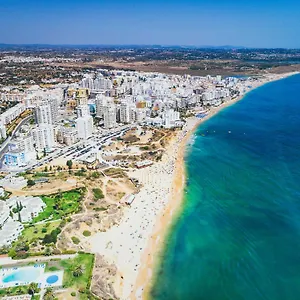 Brightness 2 With Pool By Homing , Armação de Pêra Portugal