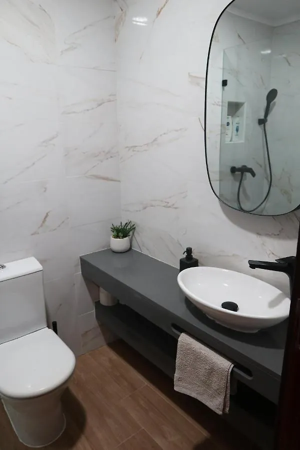 Sun House Belem - Free Parking And View Tower Apartment Lisbon