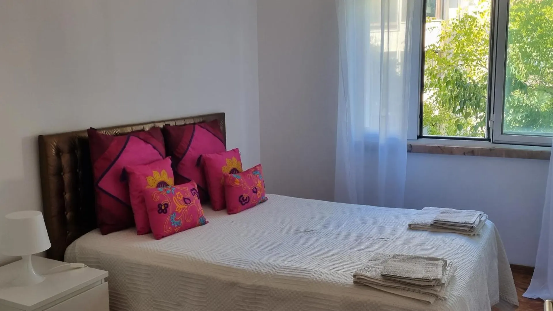Sun House Belem - Free Parking And View Tower Apartment Lisbon Portugal
