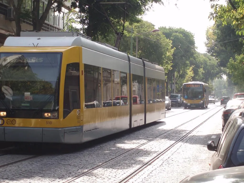 Sun House Belem - Free Parking And View Tower Apartment Lisbon